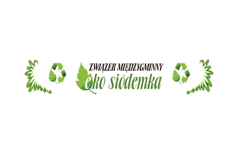 na zdjęciu planeta Ziemia i kosze do recyklingu